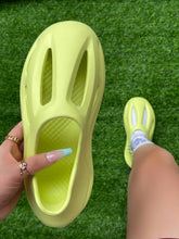 Load image into Gallery viewer, Summer Beach Shoes