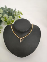 Load image into Gallery viewer, Letter Necklace