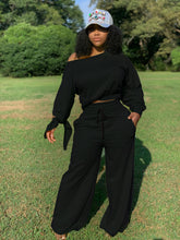 Load image into Gallery viewer, Round Neckline 2 PCs Set